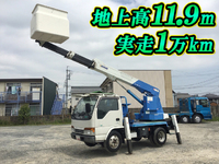 いすゞエルフ高所作業車小型（2t・3t）[写真01]