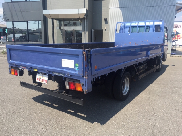 三菱ふそうキャンター平ボディ小型（2t・3t）[写真02]