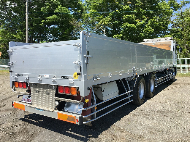 三菱ふそうスーパーグレートアルミブロック大型（10t）[写真02]