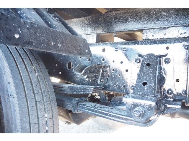 いすゞエルフクレーン4段小型（2t・3t）[写真20]