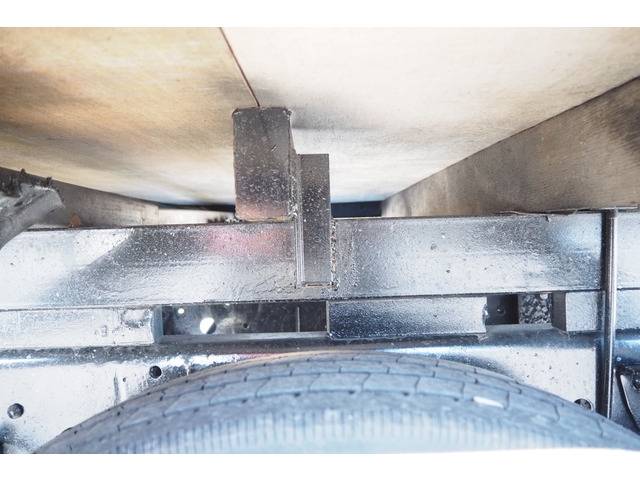 いすゞエルフクレーン4段小型（2t・3t）[写真22]