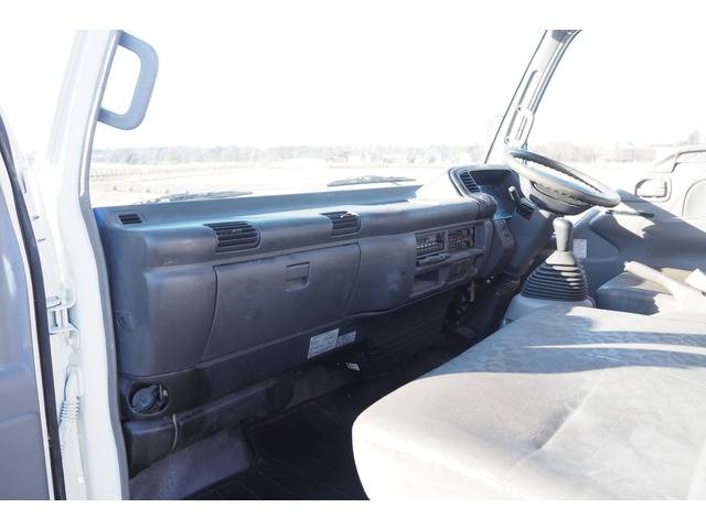 いすゞエルフクレーン4段小型（2t・3t）[写真33]