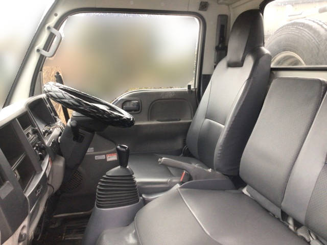 いすゞエルフ高所作業車小型（2t・3t）[写真31]