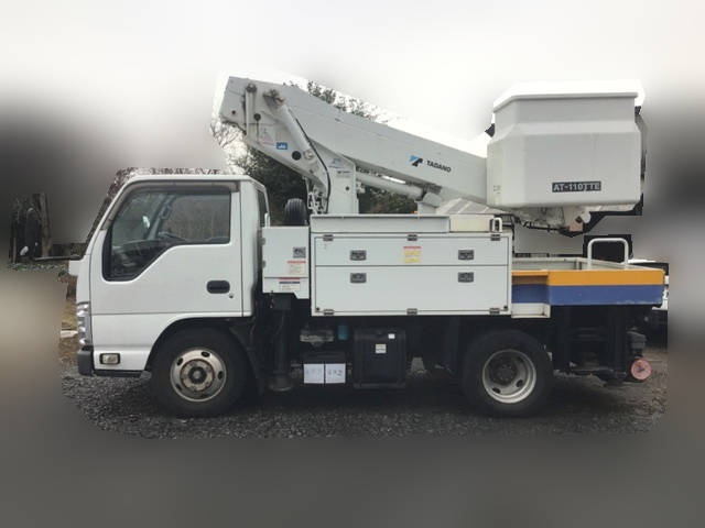 いすゞエルフ高所作業車小型（2t・3t）[写真05]