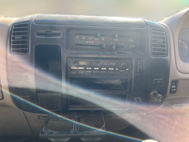 日野デュトロローダーダンプ小型（2t・3t）[写真34]