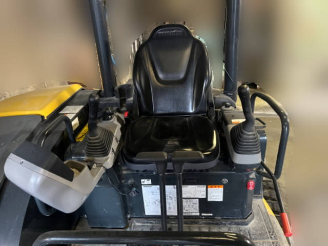 コマツユンボ（バックホー）[写真26]