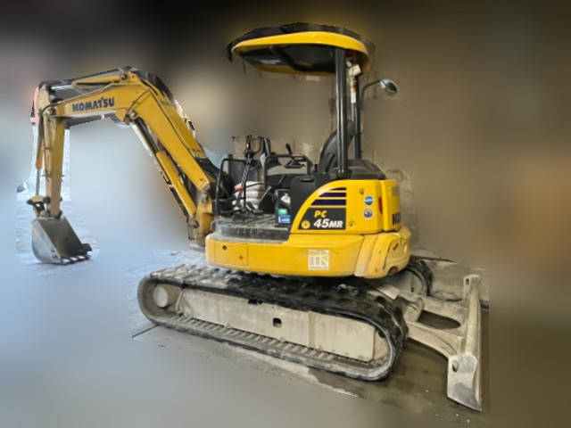 コマツユンボ（バックホー）[写真04]