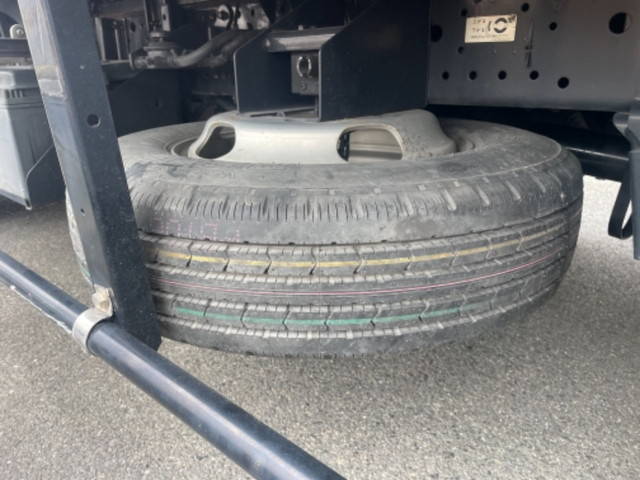 いすゞエルフアルミバン小型（2t・3t）[写真17]