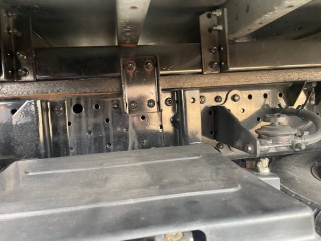 いすゞエルフアルミバン小型（2t・3t）[写真21]