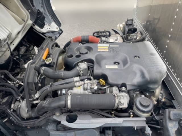 いすゞエルフアルミバン小型（2t・3t）[写真27]