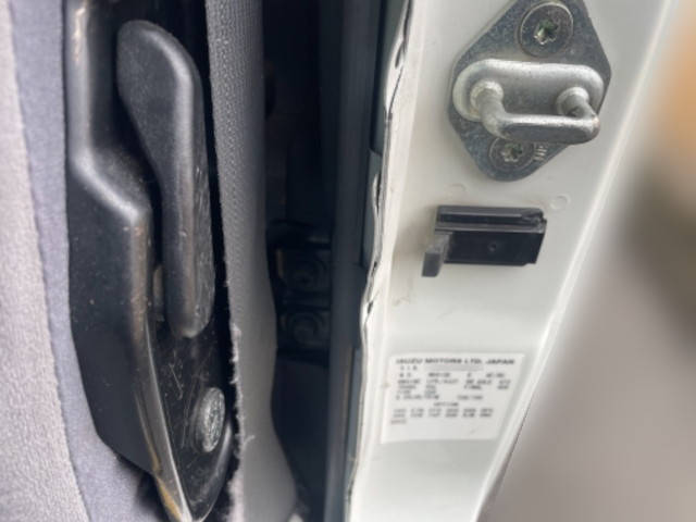 いすゞエルフアルミバン小型（2t・3t）[写真34]