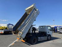 三菱ふそうキャンターダンプ小型（2t・3t）[写真02]