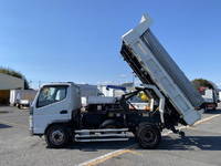 三菱ふそうキャンターダンプ小型（2t・3t）[写真05]
