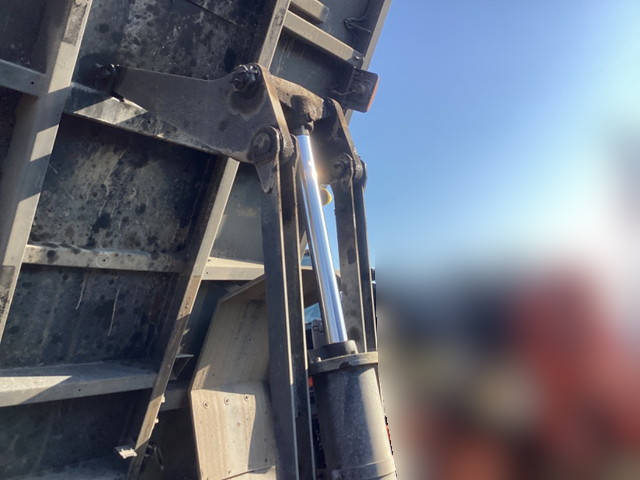 いすゞフォワードダンプ増トン（6t・8t）[写真10]