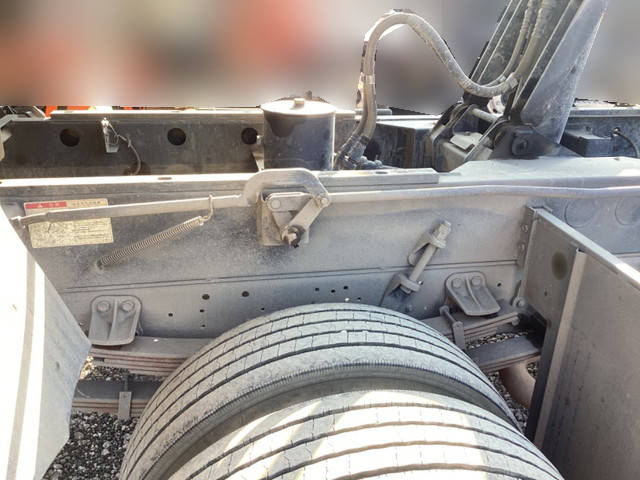 いすゞフォワードダンプ増トン（6t・8t）[写真15]