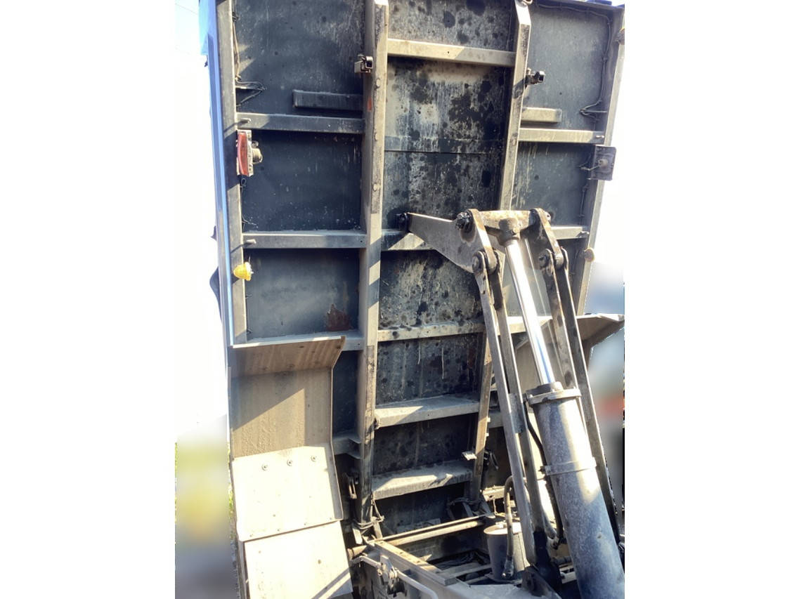 いすゞフォワードダンプ増トン（6t・8t）[写真09]