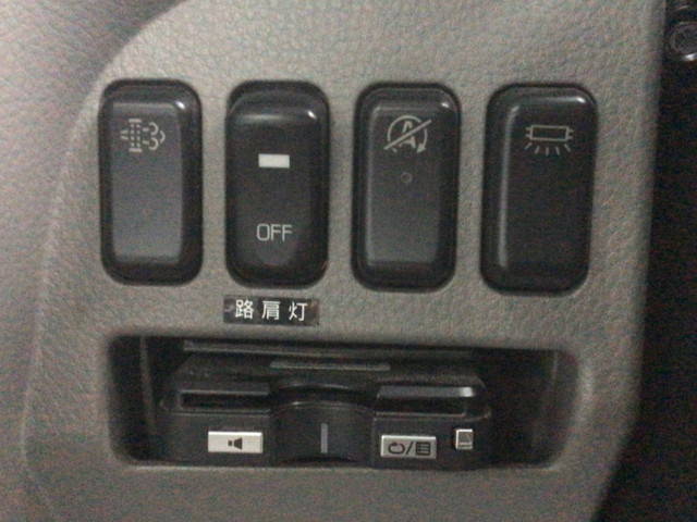 三菱ふそうその他の車種冷凍車（冷蔵車）小型（2t・3t）[写真30]