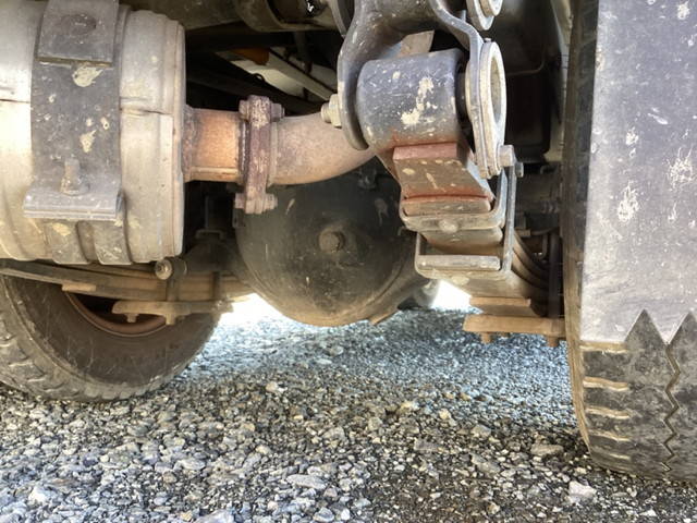 三菱ふそうキャンターダンプ小型（2t・3t）[写真18]