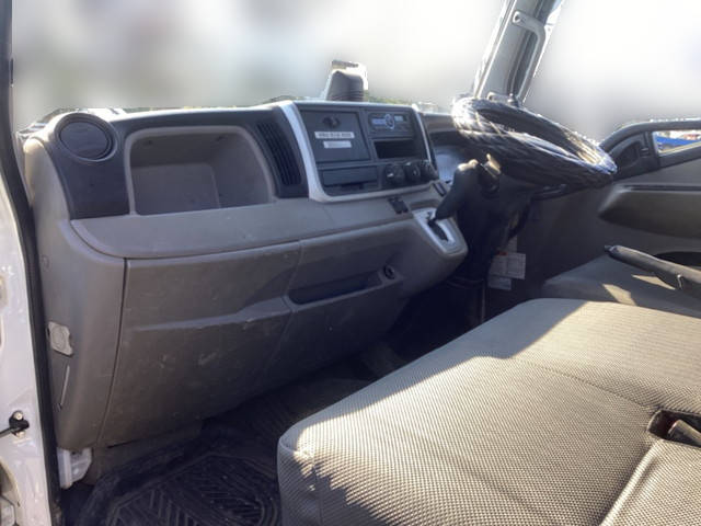 三菱ふそうキャンターダンプ小型（2t・3t）[写真23]