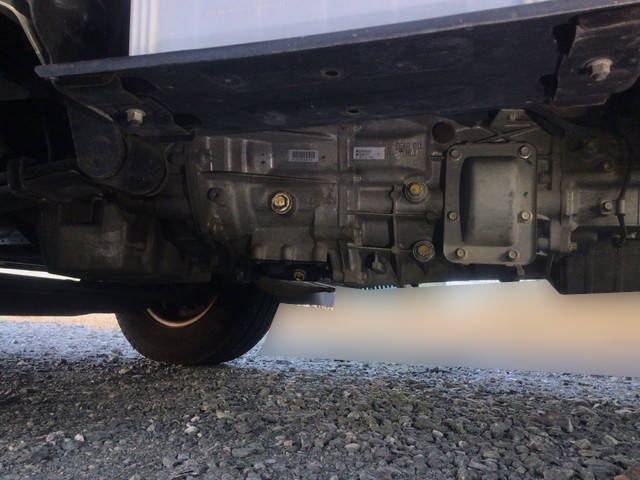 三菱ふそうキャンターダブルキャブ（Wキャブ）小型（2t・3t）[写真13]