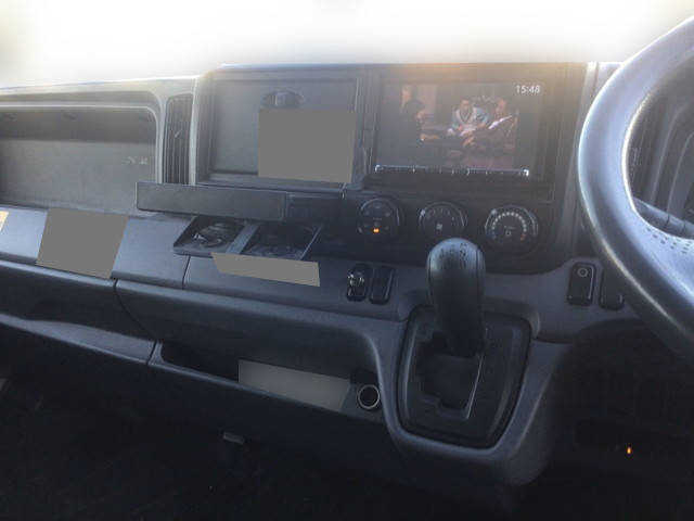 三菱ふそうキャンターダブルキャブ（Wキャブ）小型（2t・3t）[写真24]