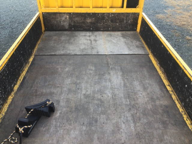 三菱ふそうキャンターダブルキャブ（Wキャブ）小型（2t・3t）[写真08]