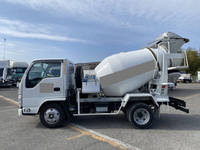 いすゞエルフミキサー車（コンクリートミキサー）小型（2t・3t）[写真05]