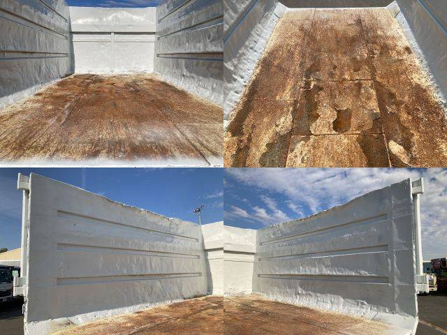 いすゞフォワードアームロール中型（4t）[写真11]