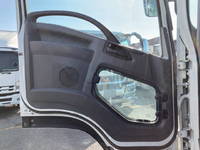 いすゞフォワードアームロール中型（4t）[写真29]