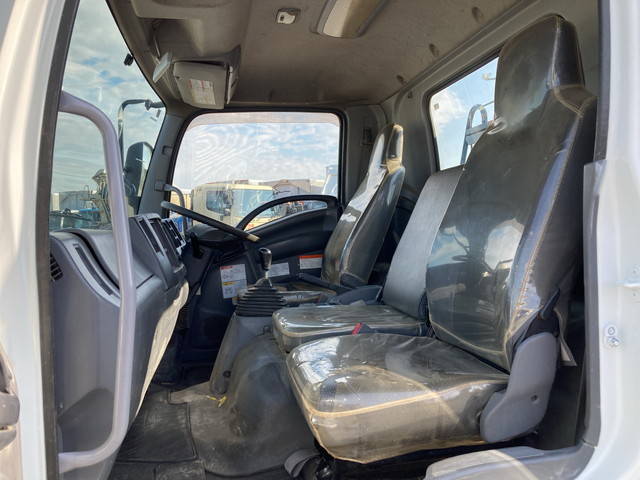 いすゞフォワードアームロール中型（4t）[写真31]