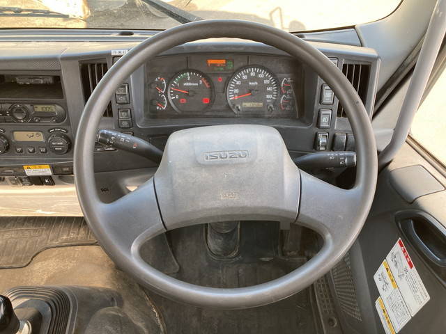 いすゞフォワードアームロール中型（4t）[写真36]