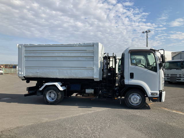 いすゞフォワードアームロール中型（4t）[写真06]