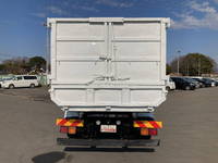 いすゞフォワードアームロール中型（4t）[写真09]