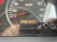 いすゞエルフアルミバン小型（2t・3t）[写真25]