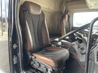 日野レンジャーアルミウイング中型（4t）[写真23]