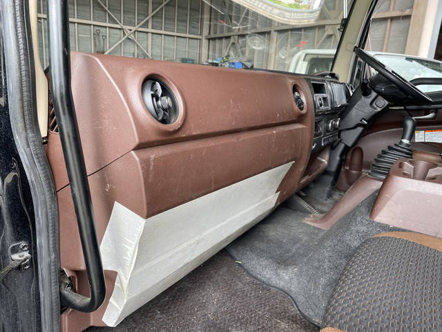 日野レンジャーアルミウイング中型（4t）[写真26]