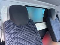 いすゞエルフ平ボディ中型（4t）[写真22]