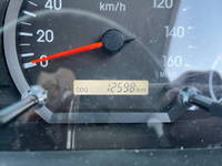 いすゞエルフ平ボディ中型（4t）[写真25]