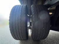 いすゞエルフ平ボディ小型（2t・3t）[写真13]