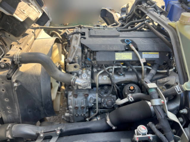 三菱ふそうキャンタークレーン4段小型（2t・3t）[写真30]