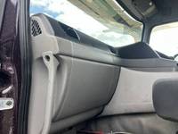 UDトラックスクオンダンプ大型（10t）[写真11]