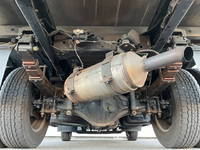 三菱ふそうキャンター幌ウイング小型（2t・3t）[写真10]