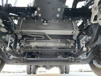 三菱ふそうキャンター幌ウイング小型（2t・3t）[写真08]