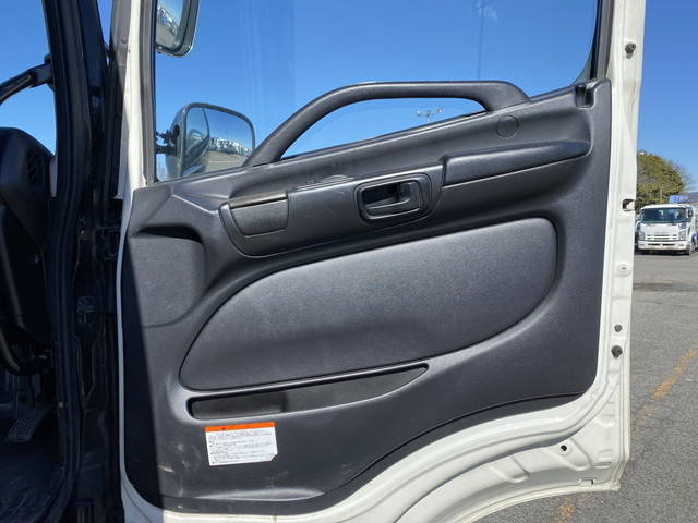 日野プロフィアクレーン付大型（10t）[写真29]