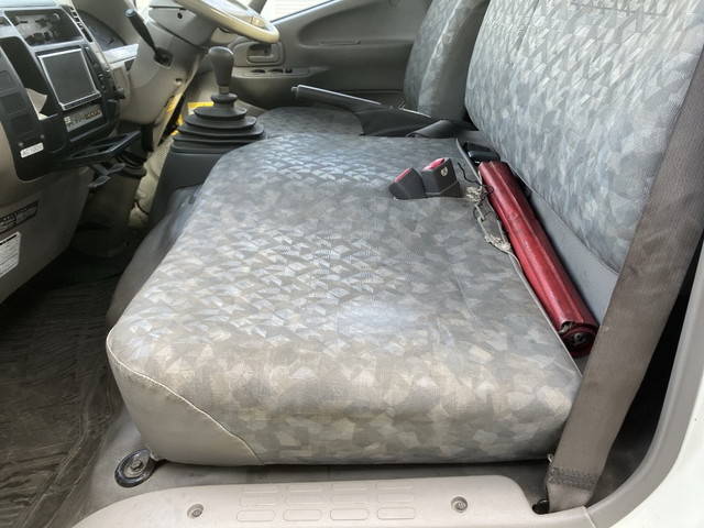 日野デュトロ高所作業車小型（2t・3t）[写真26]