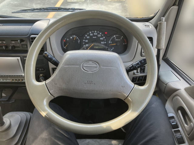 日野デュトロ高所作業車小型（2t・3t）[写真29]