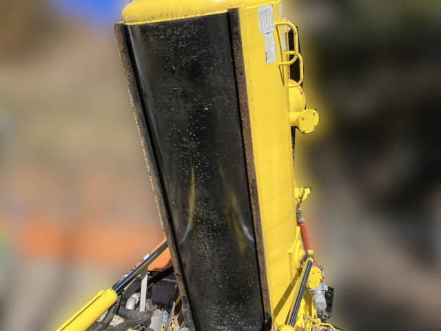 日野デュトロバキュームカー小型（2t・3t）[写真17]