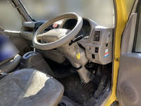 日野デュトロバキュームカー小型（2t・3t）[写真31]