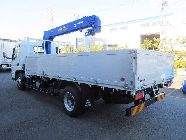 三菱ふそうキャンタークレーン4段小型（2t・3t）[写真04]