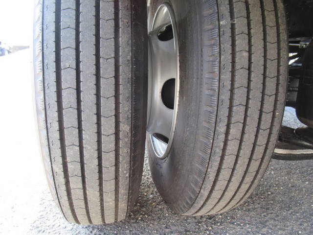 三菱ふそうファイターアルミウイング中型（4t）[写真17]